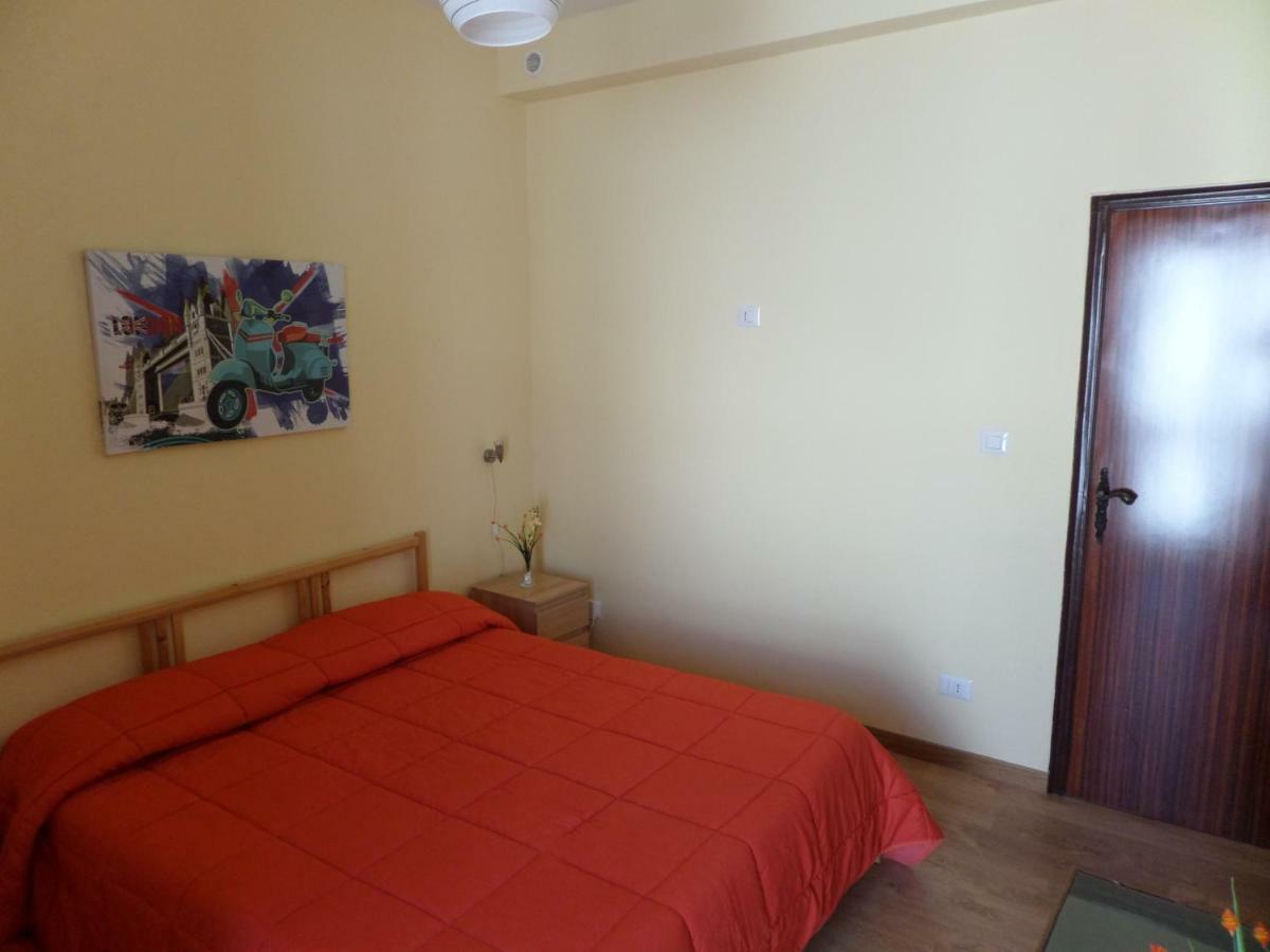 דירות Francavilla in Sinni Casa Ferrara מראה חיצוני תמונה