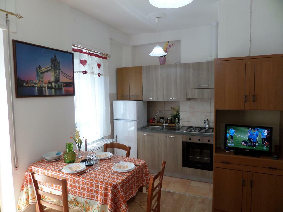 דירות Francavilla in Sinni Casa Ferrara מראה חיצוני תמונה